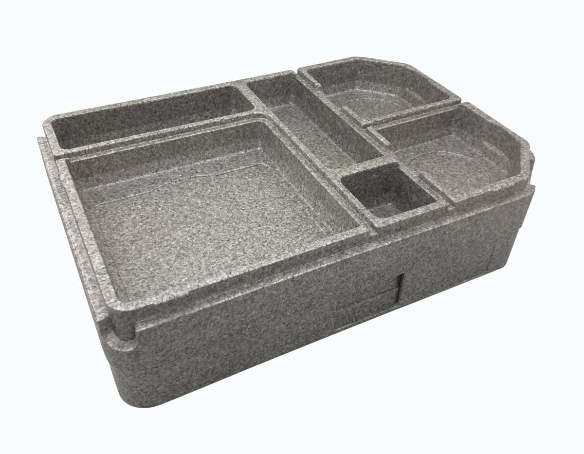 Isolierte Transportboxen ohne Bestückung