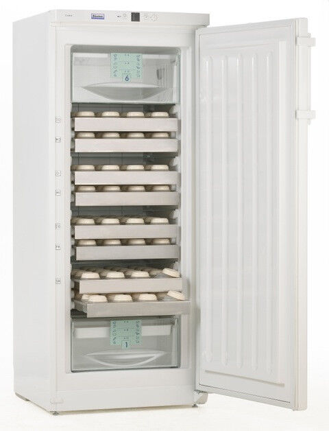 Rückstellproben-Tiefkühlschrank für 160 Proben 
