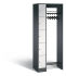 Offene Garderobe / 5 Personen 